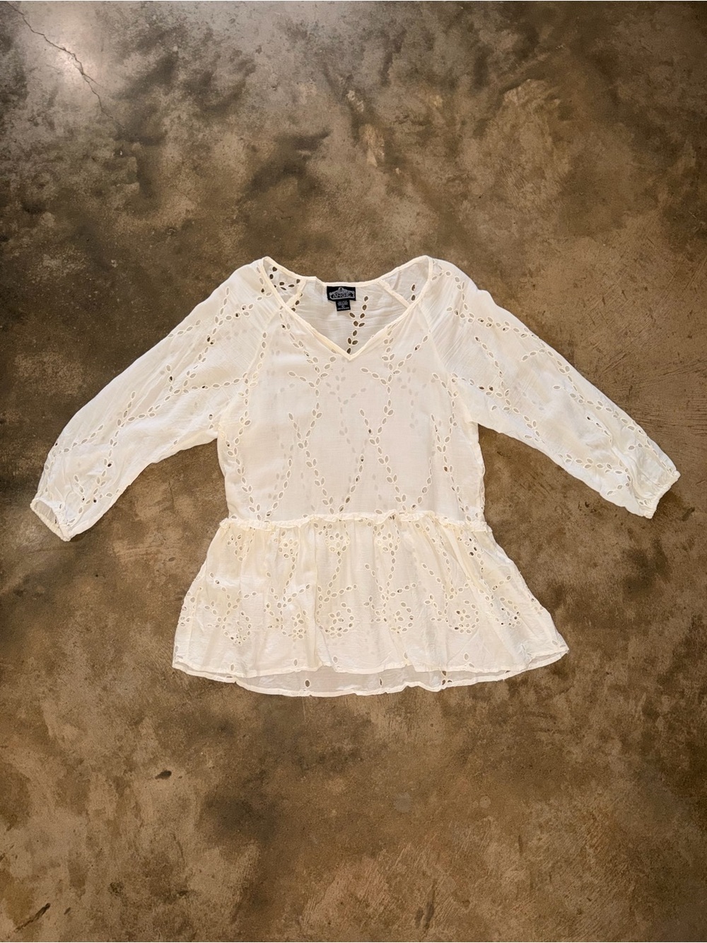Angie Ivory Eyelet Peasant Blouse Peplum Boho V-Neck Large (M Fit)